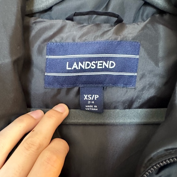 Lands' End Down Vest - Picture 3 of 9